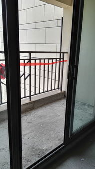 洛阳升龙城封阳台精品案例 好门窗，好风景，乐尼门窗开启品质生活新视界